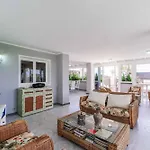 Villa Cervera
