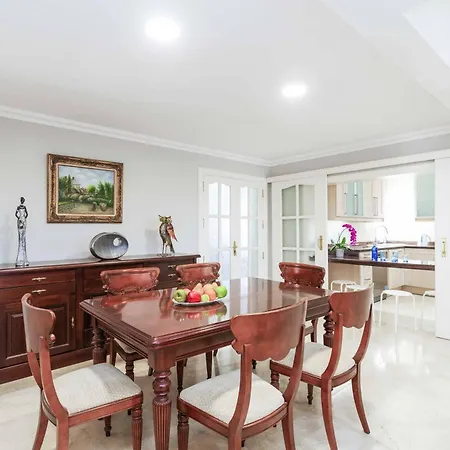 Cervera Puerto del Carmen (Lanzarote)