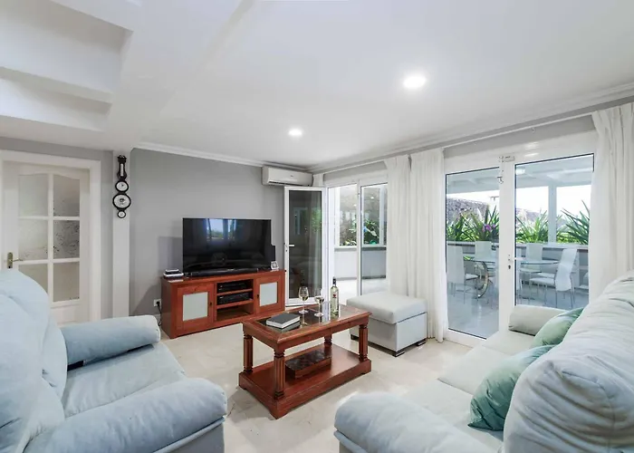 别墅 Cervera 卡门港