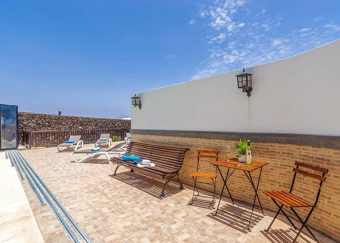 Cervera Puerto del Carmen (Lanzarote)