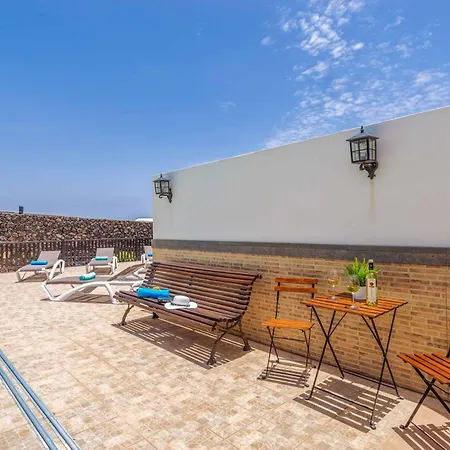 Cervera Puerto del Carmen (Lanzarote)