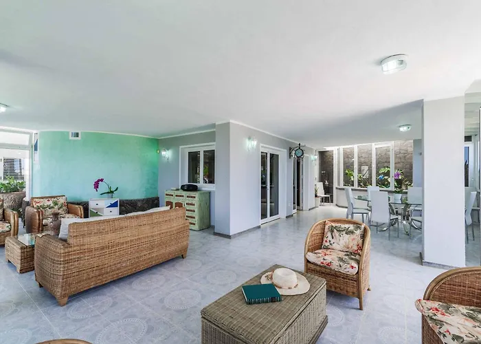 Cervera プエルト・デル・カルメン